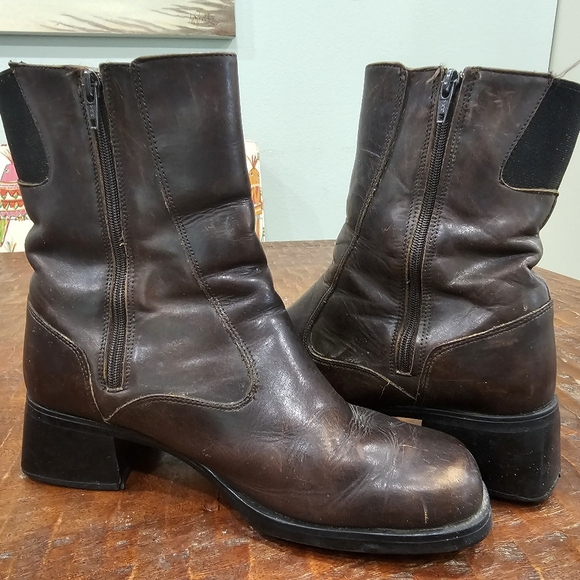 Distressed Brown Leather Santana Canada Boots US Size 8.5 - Picture 8 of 9